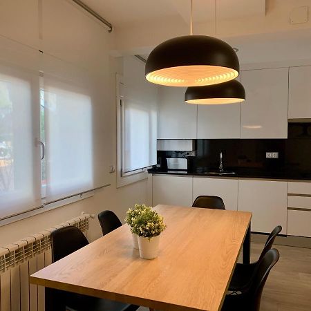 Bpirineos-Benazken Apartment เบนาสเก ภายนอก รูปภาพ