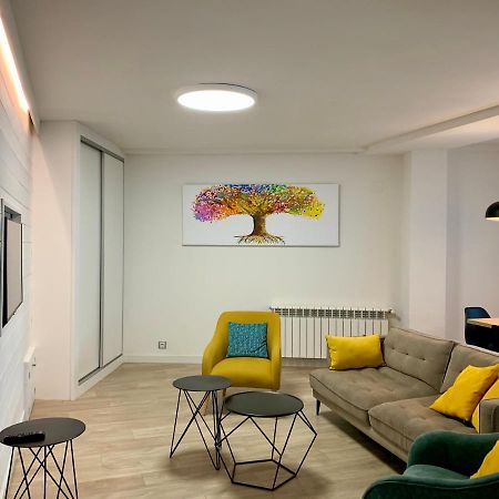 Bpirineos-Benazken Apartment เบนาสเก ภายนอก รูปภาพ