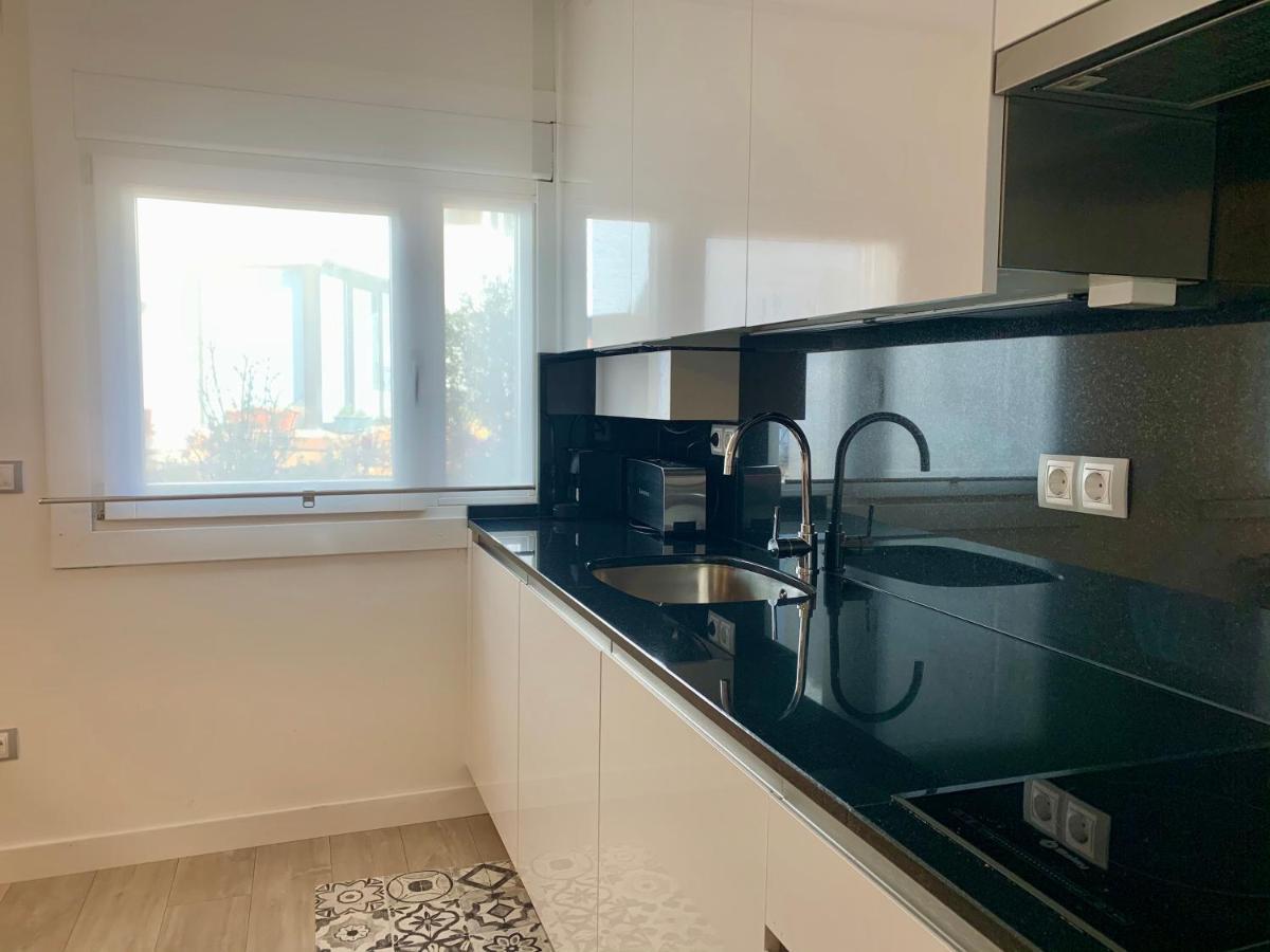 Bpirineos-Benazken Apartment เบนาสเก ภายนอก รูปภาพ