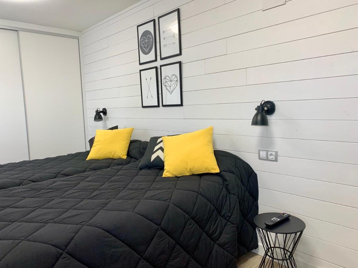 Bpirineos-Benazken Apartment เบนาสเก ภายนอก รูปภาพ